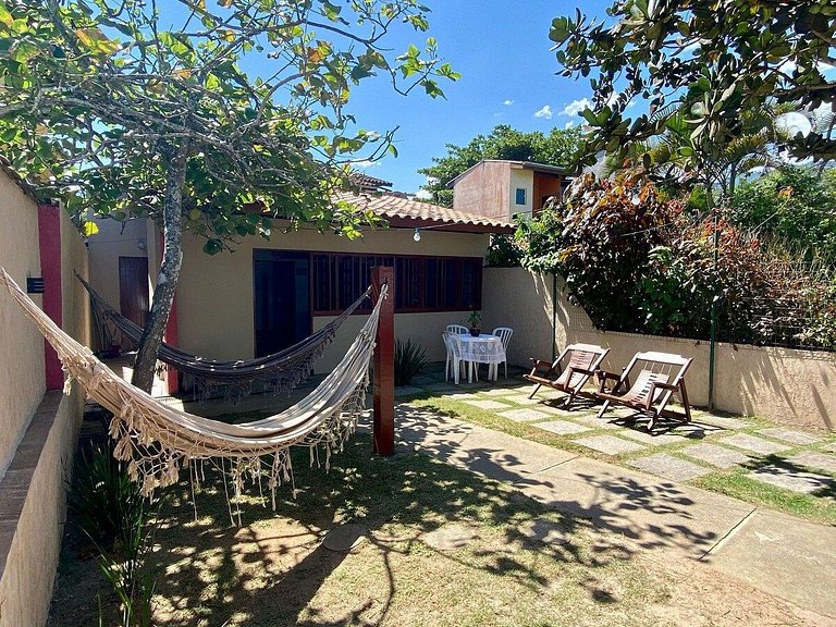 Casa aconchegante pé na areia c/ 5 quartos.