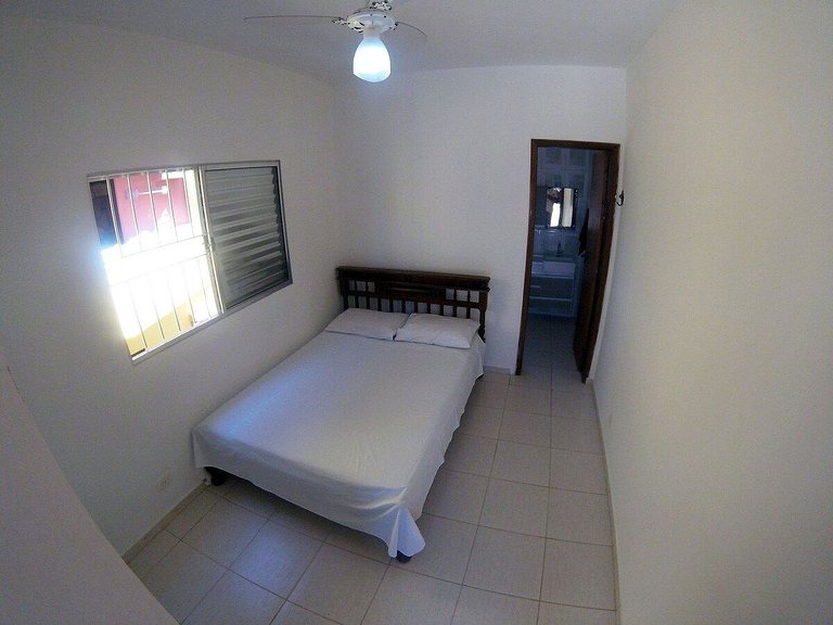 Casa aconchegante pé na areia c/ 5 quartos.