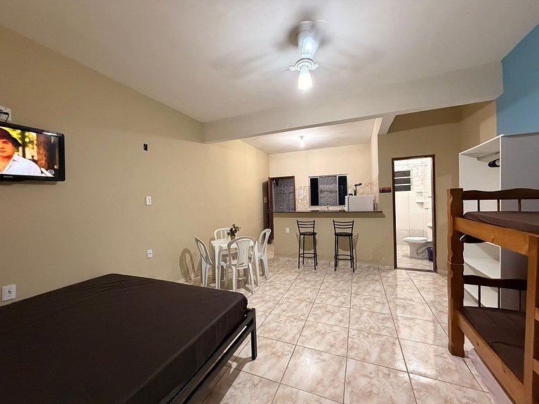 Estúdio 5 Pessoas a Poucos Passos do Mar