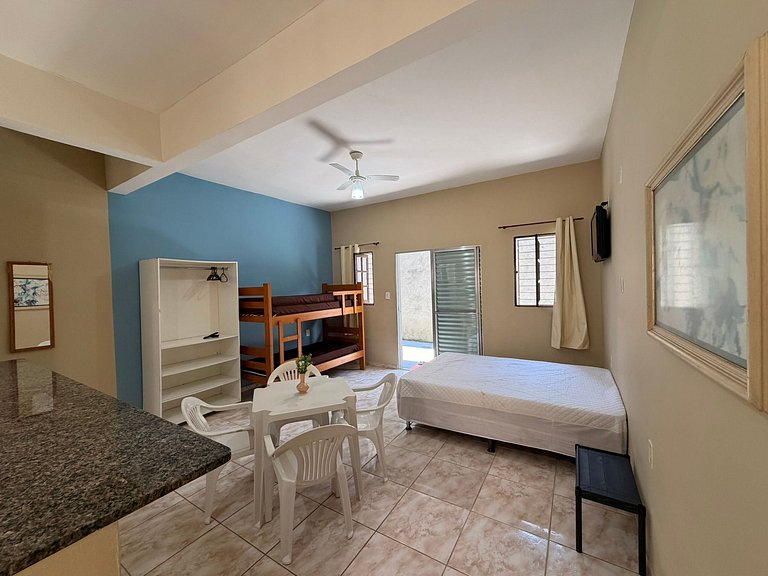 Estúdio 5 Pessoas a Poucos Passos do Mar