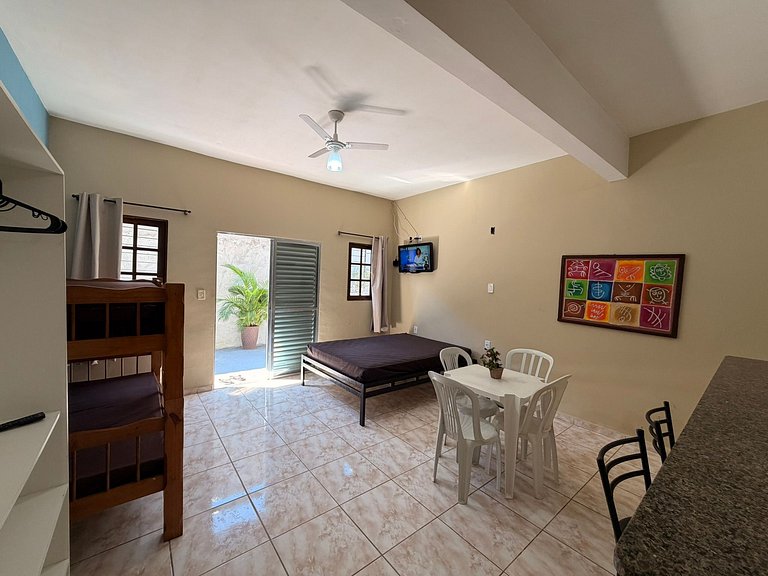 Estúdio 5 Pessoas a Poucos Passos do Mar