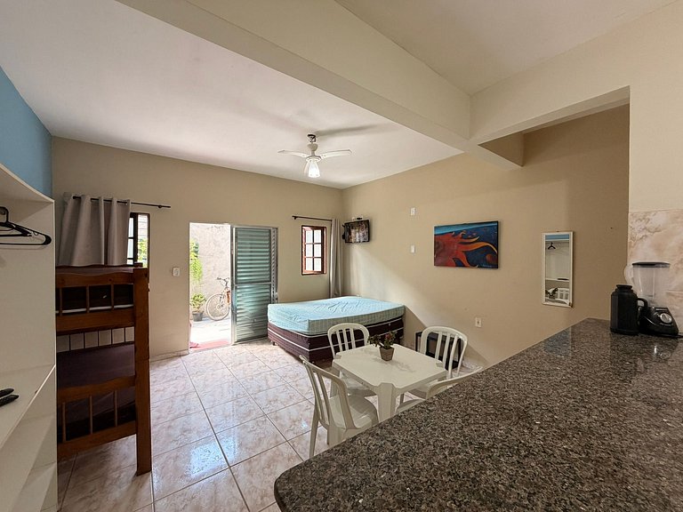 Estúdio equipado para 5 Pessoas perto da praia