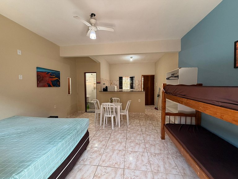 Estúdio equipado para 5 Pessoas perto da praia