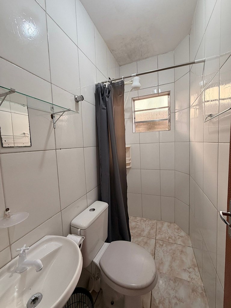 Estúdio 5 Pessoas Cozinha Completa