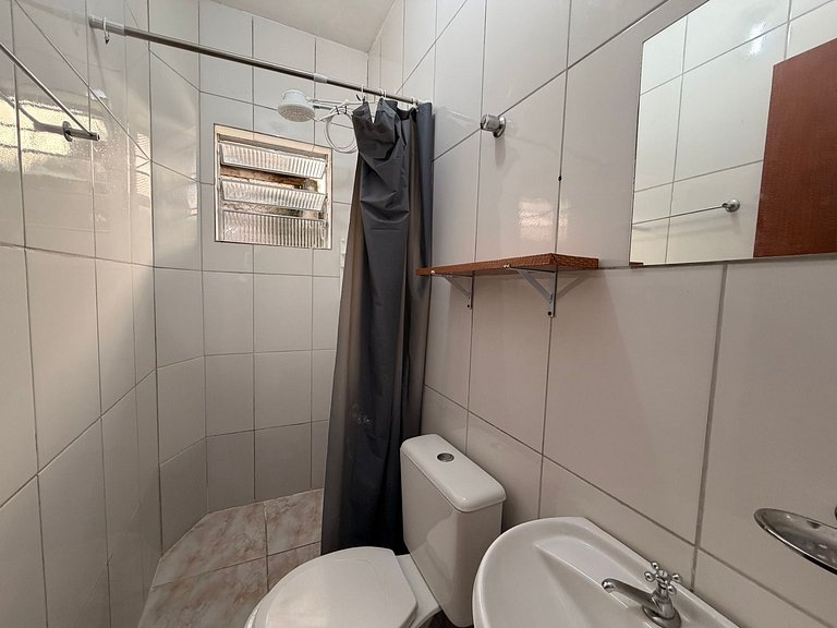 Estúdio 5 Pessoas a Poucos Passos do Mar